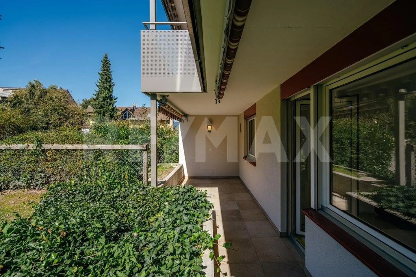 Vivere in tranquillità - vivere in centro: appartamento di 4½ stanze appena ristrutturato - Foto 10 di 13