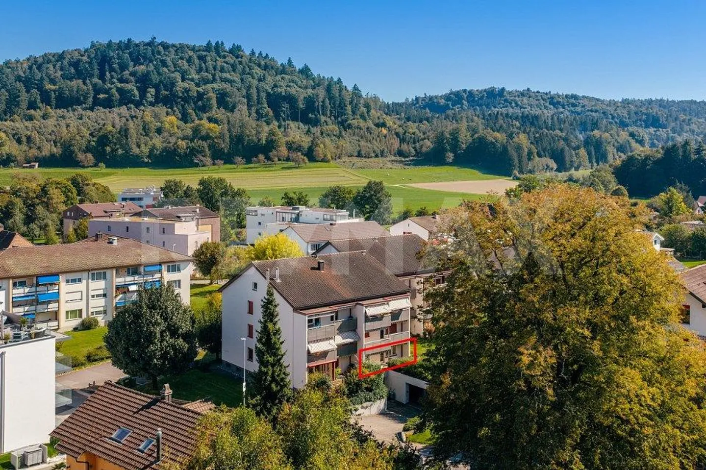 Vivere in tranquillità - vivere in centro: appartamento di 4½ stanze appena ristrutturato - Foto 12 di 13