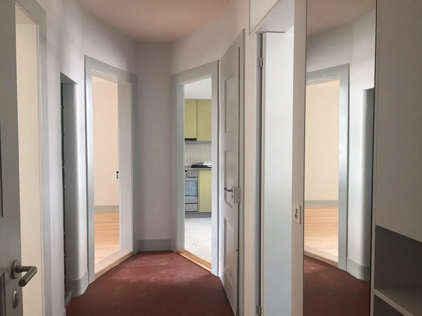 Appartamento ristrutturato di 2,5 stanze vicino all'Inselspital - Foto 2 di 7