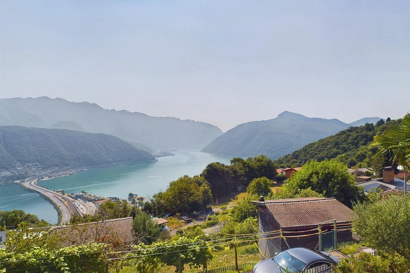 Carona (Lugano) - Living with a fascinating panoramic view | C... - Photo 1 of 13