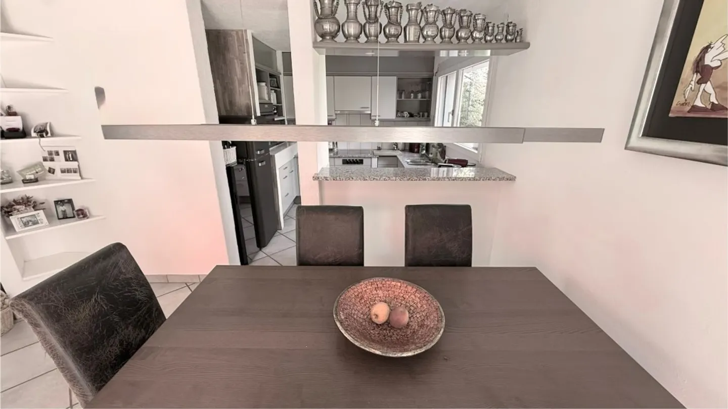 Stylish Garden Duplex Apartment - Photo 6 of 15
