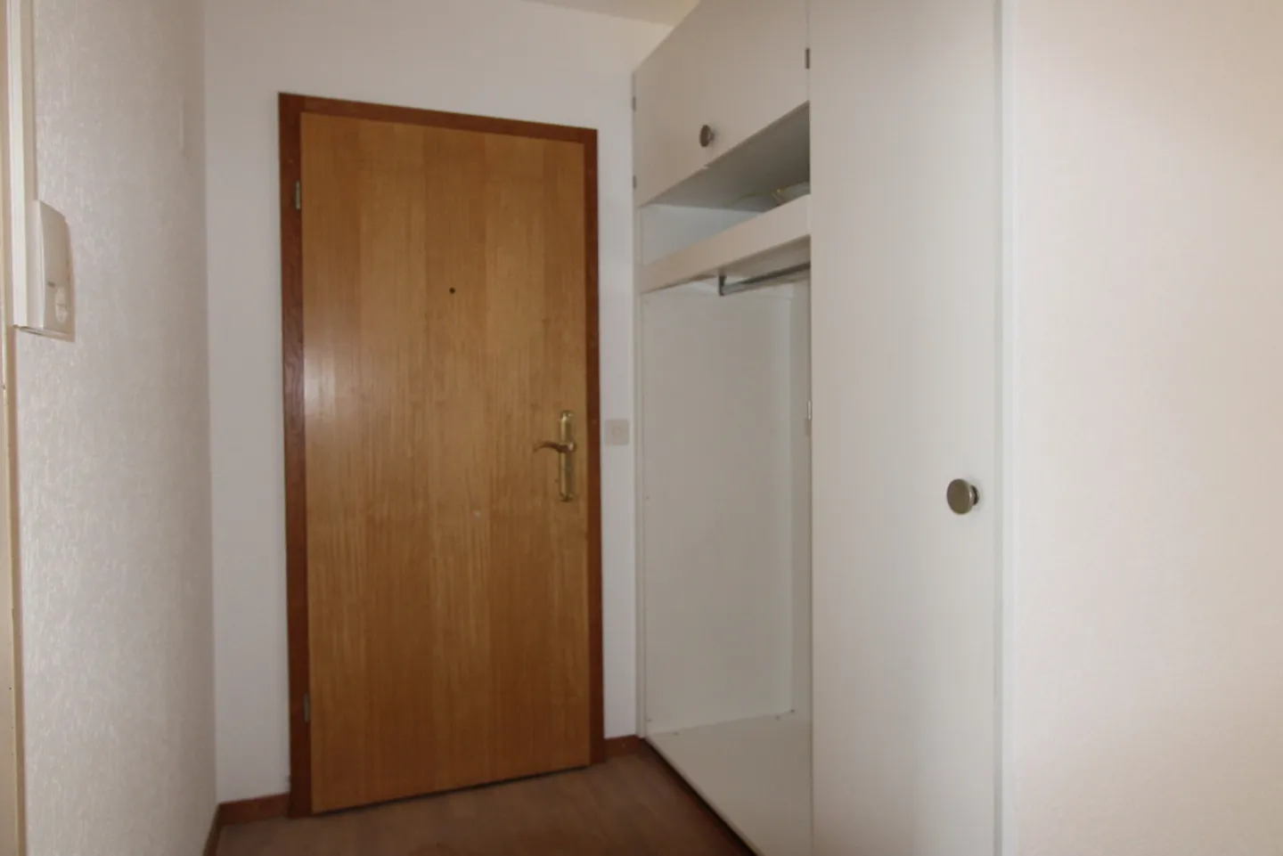 Residential building for sale - Photo 7 of 11