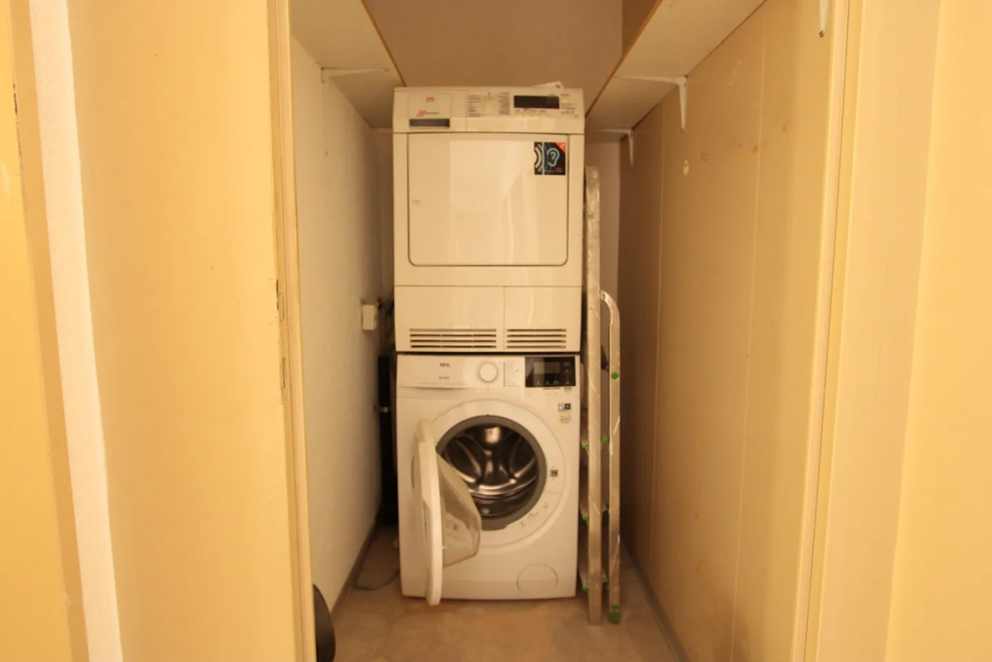 Residential building for sale - Photo 9 of 11