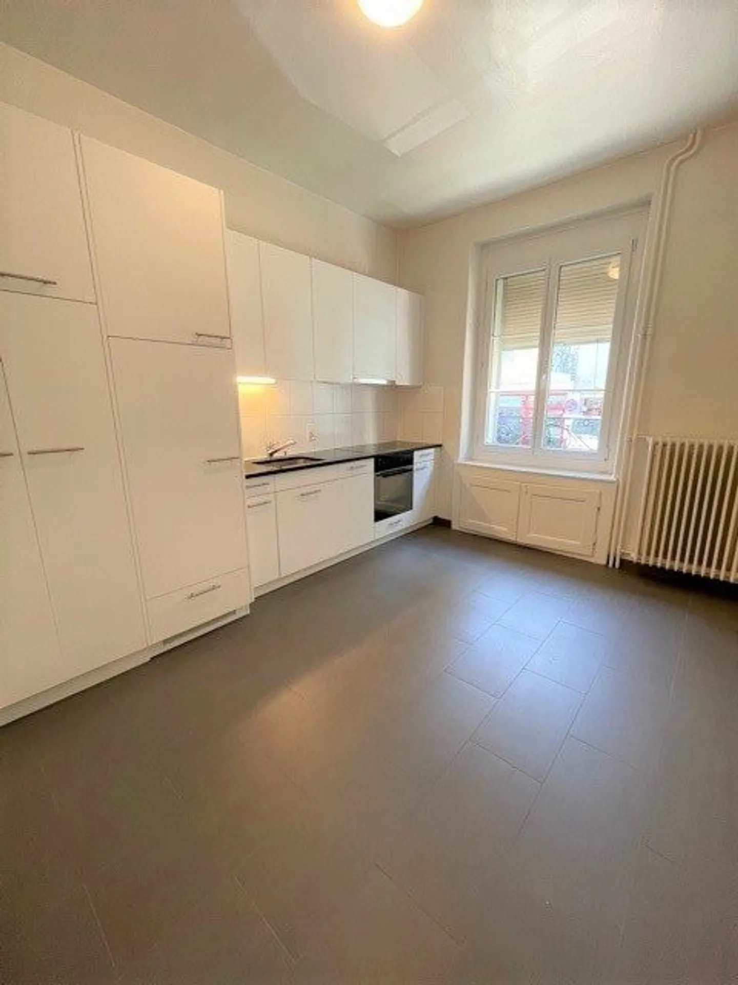 Eaux-Vives: schöne Wohnung in der Nähe des Sees - Foto 3 von 7