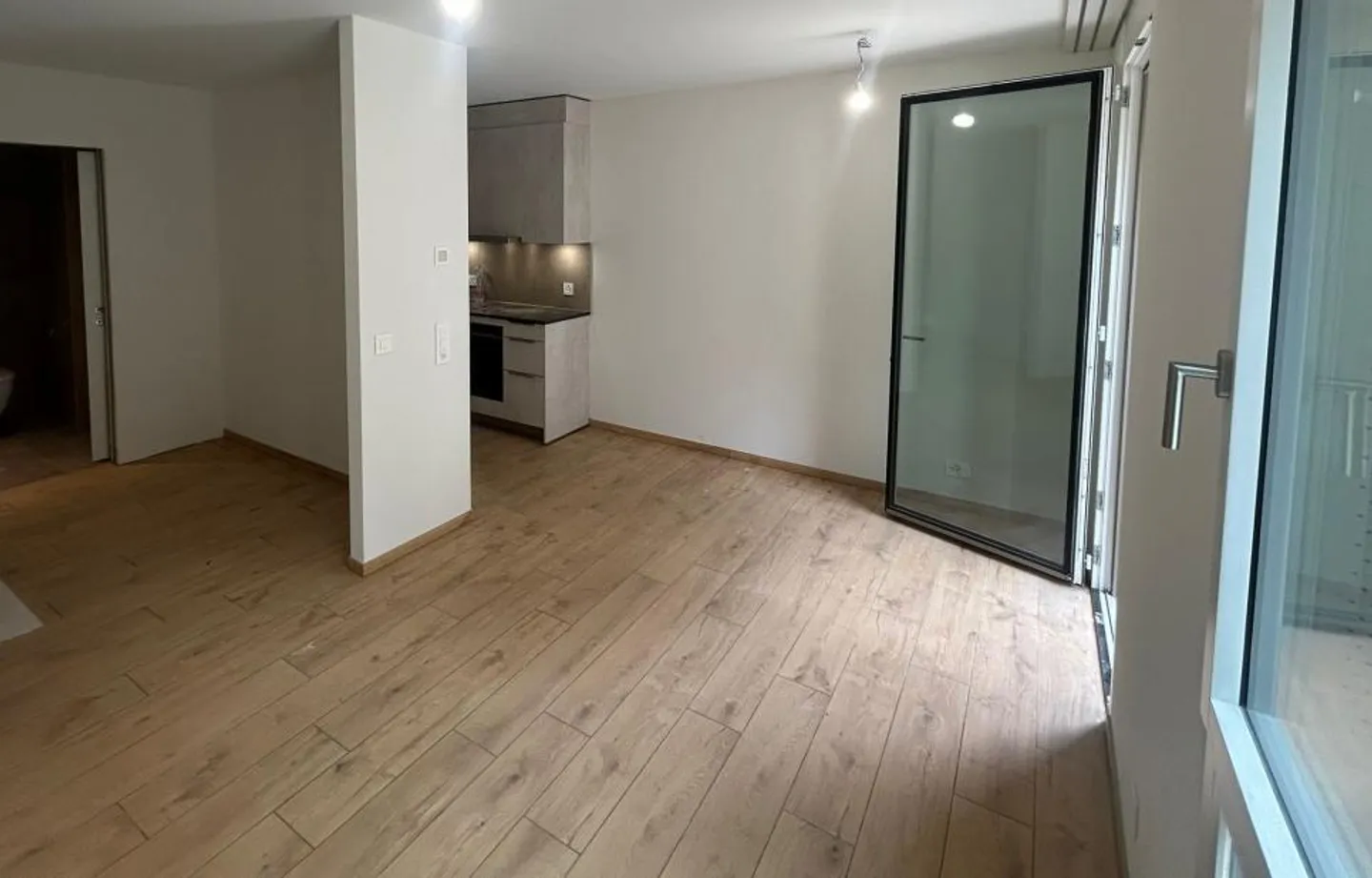Apartment for rent - Photo 6 of 13