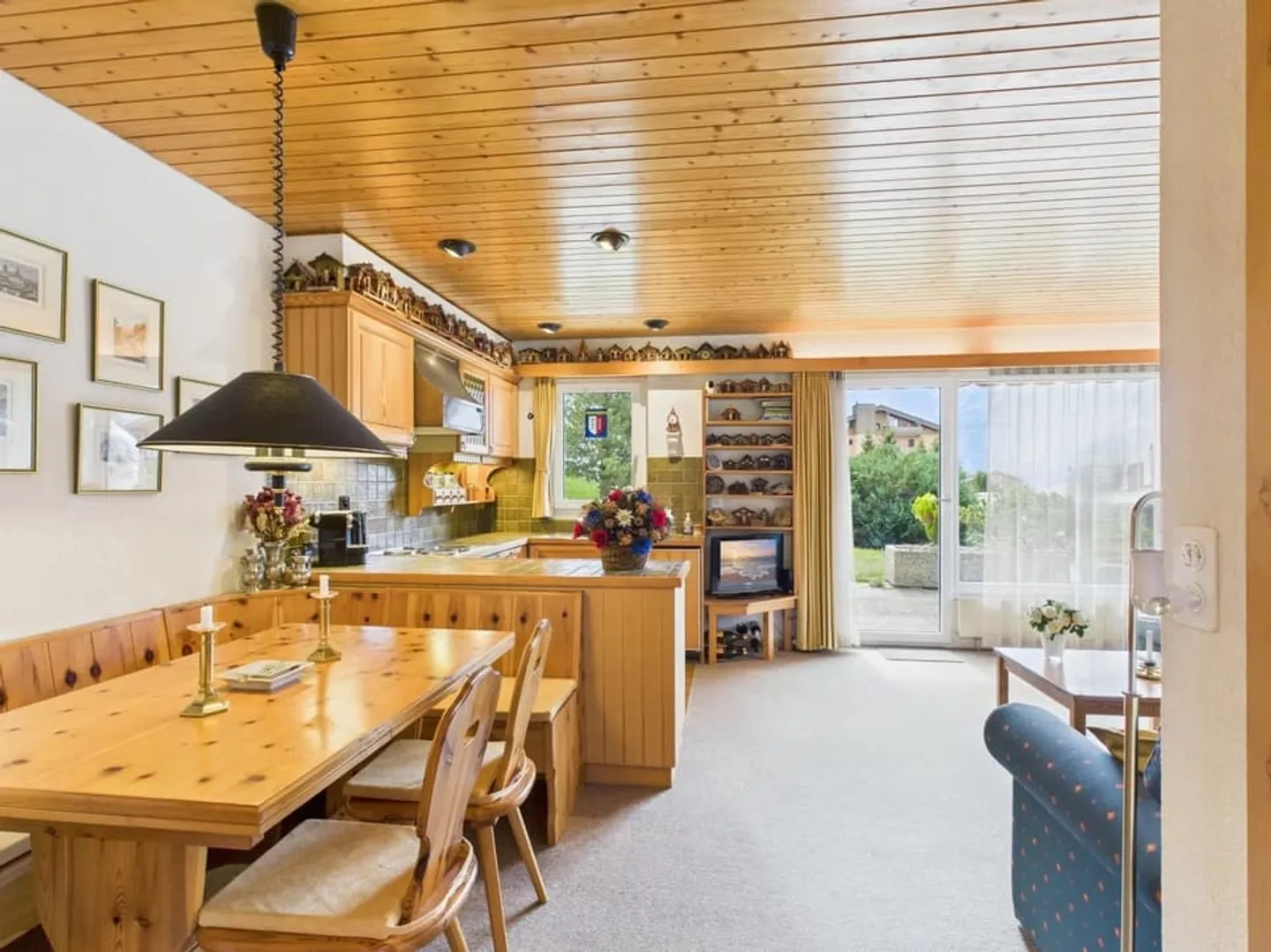 Charmante Wohnung in Grächen - Foto 1 von 13