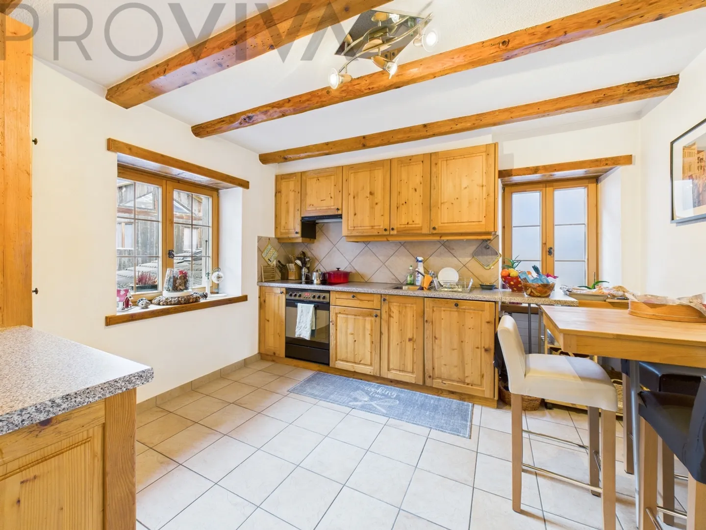 Charmante maison multifamiliale avec caractère et proximité du téléphérique - Photo 5 sur 8