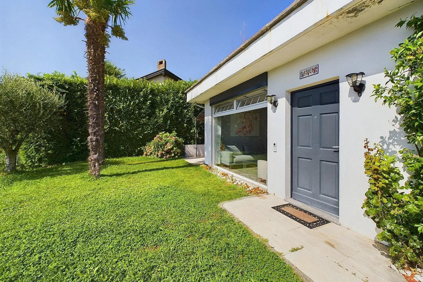 Carona (Lugano) - Living with a fascinating panoramic view | C... - Photo 5 of 13