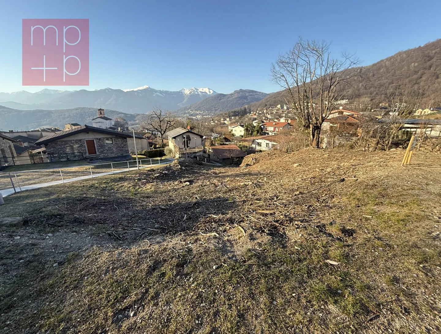 Terreno per costruire - Villa Luganese - Foto 1 di 8