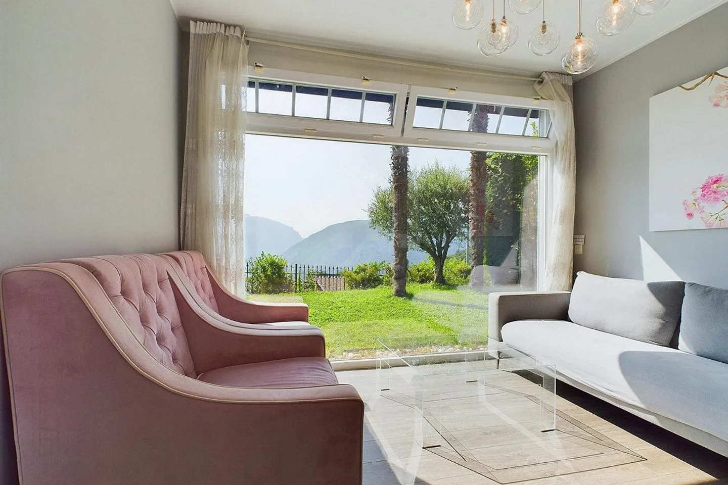 Carona (Lugano) - Living with a fascinating panoramic view | C... - Photo 9 of 13