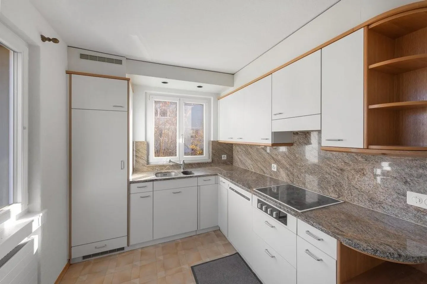 Geräumiges Einfamilienhaus in Windisch - Foto 3 von 12