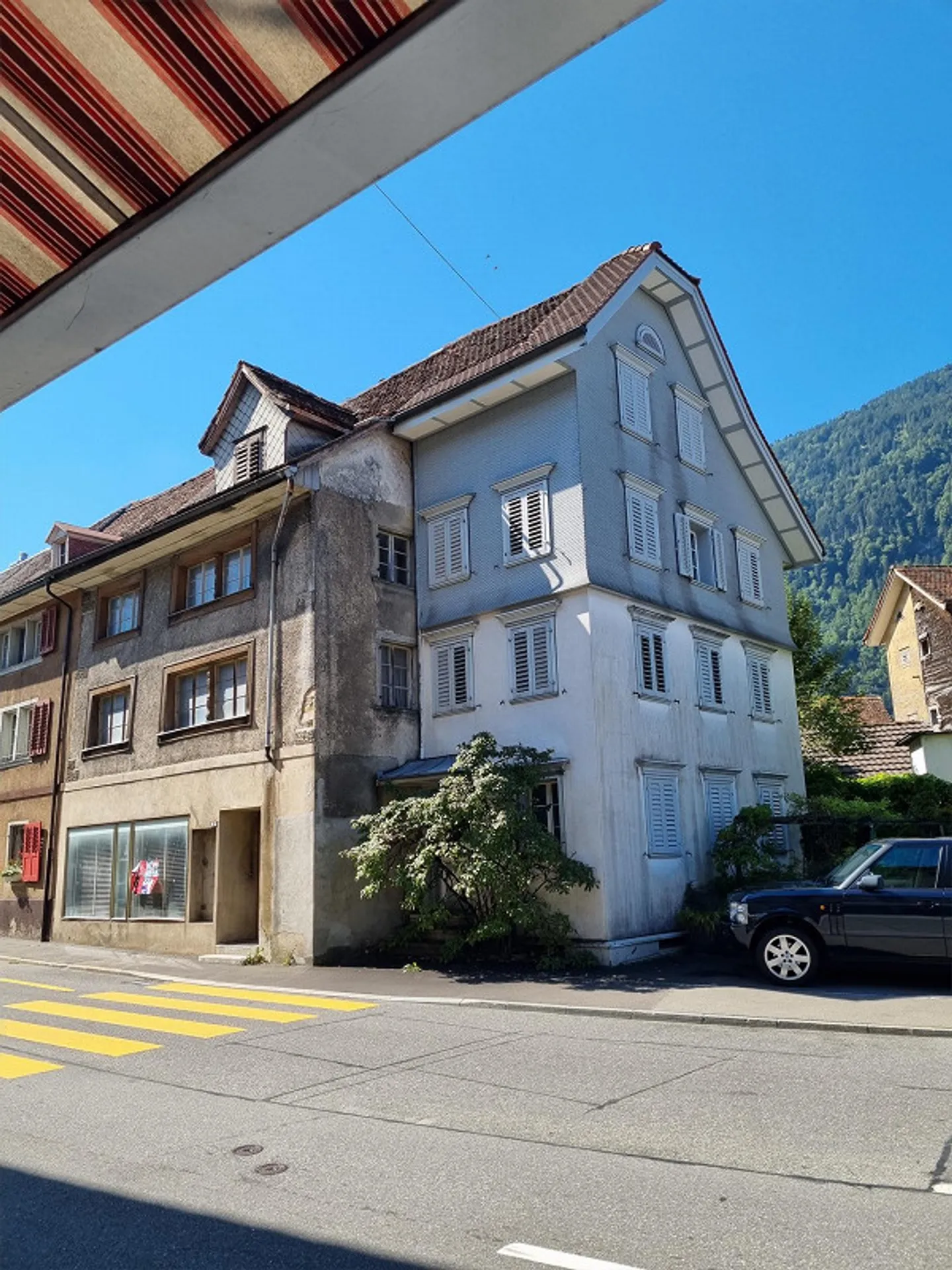 RESIDENTIAL & COMMERCIAL BUILDING - WITH POTENTIAL - Photo 1 of 8