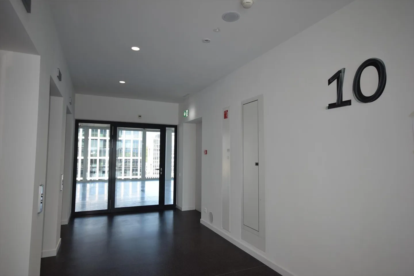 Bureau - Photo 5 sur 9