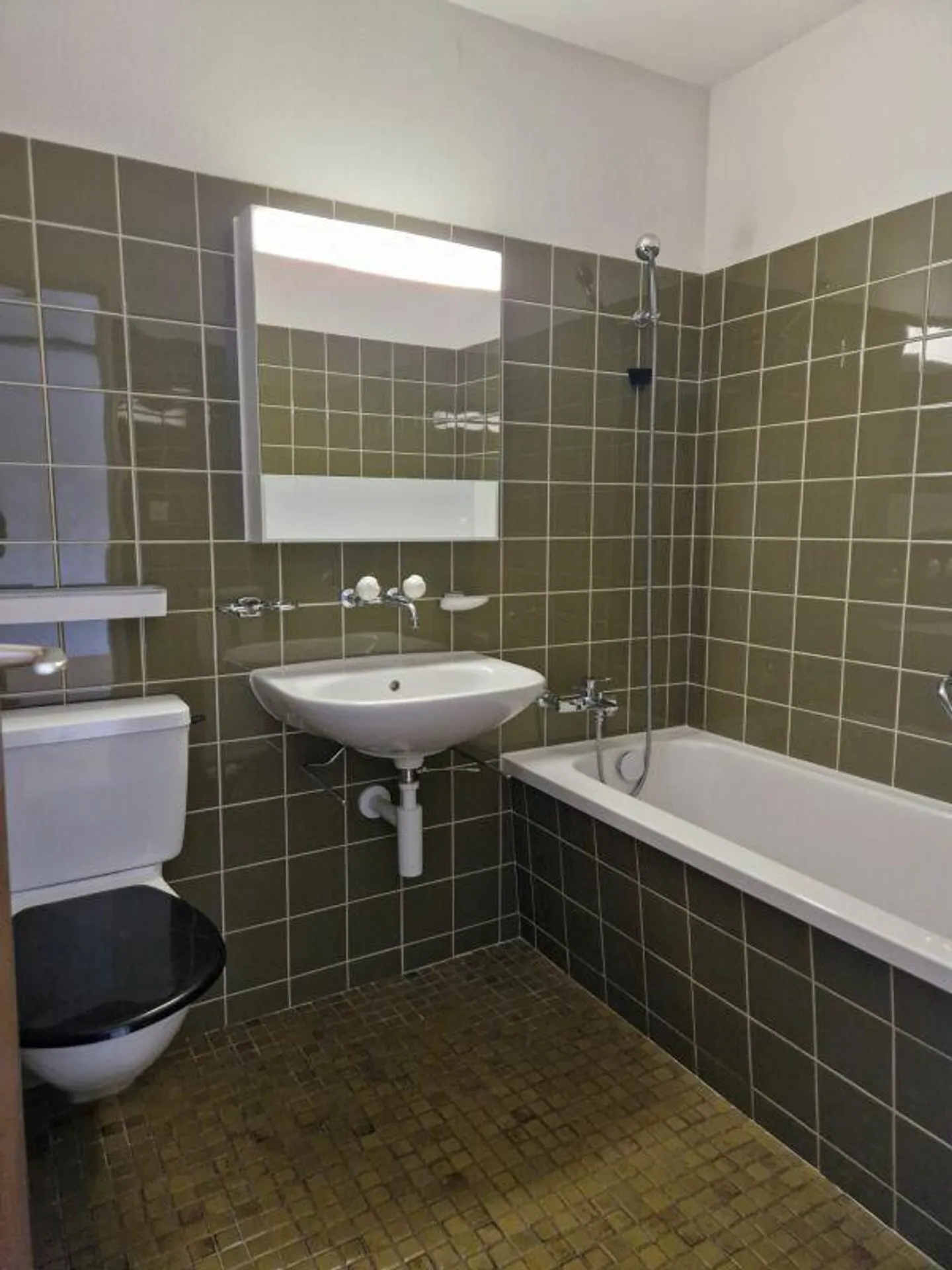 Charmante Wohnung mit Balkon - Foto 4 von 7