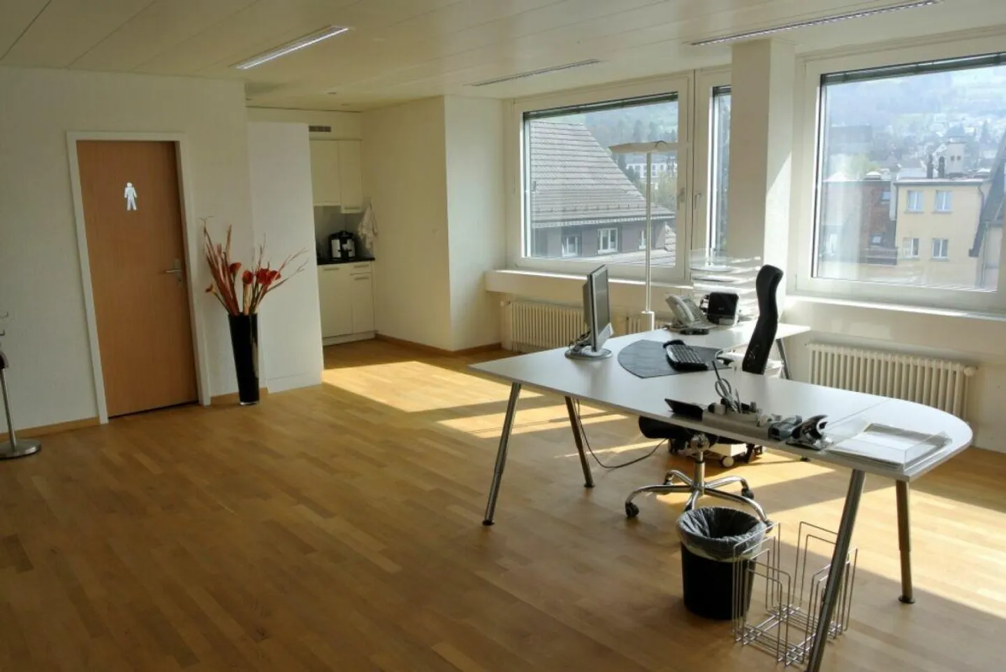 Espace de bureau à louer au centre de Rorschach - Photo 4 sur 6