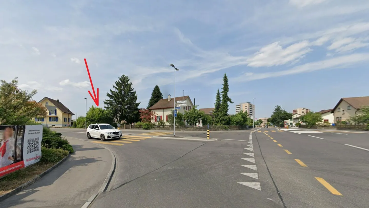 INTERESTING LOCATION FOR YOUR PROJECT! 1,068 m² Building Land - Photo 3 of 5