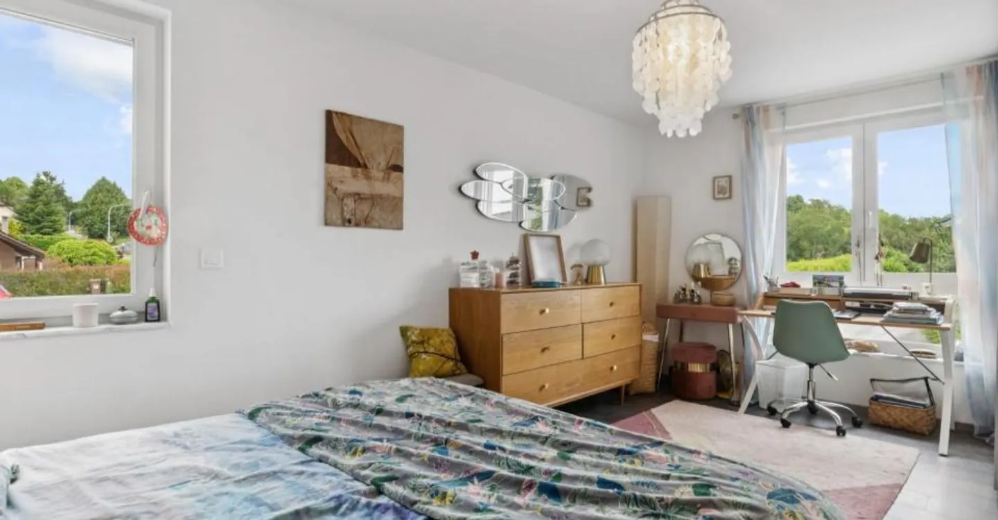 RARE 4.5P WITH 30M² TERRACE ON THE HEIGHTS OF LAUSANNE - Photo 8 of 13