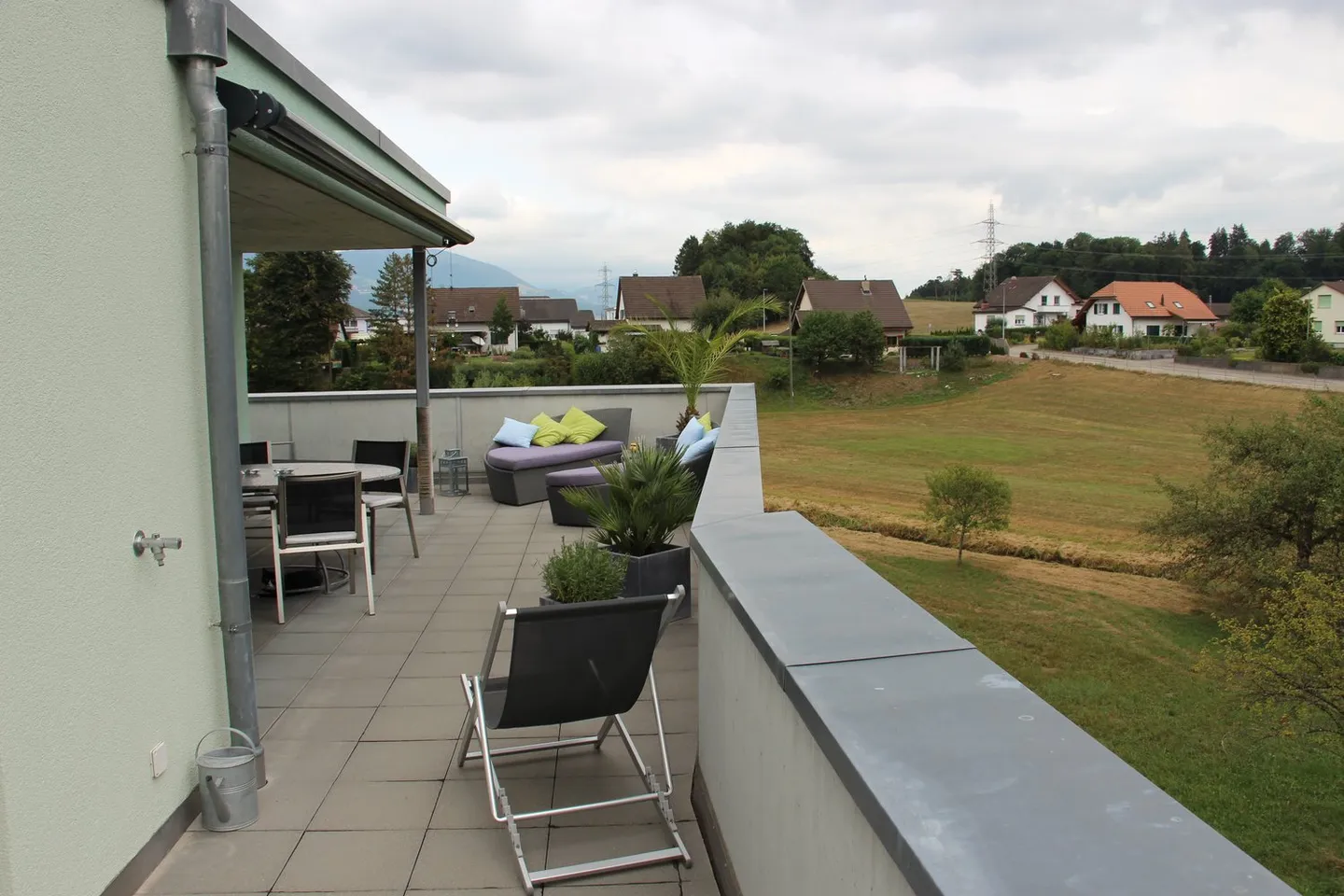 Your new home: Large feel-good penthouse with a view of the greenery - Photo 5 of 21