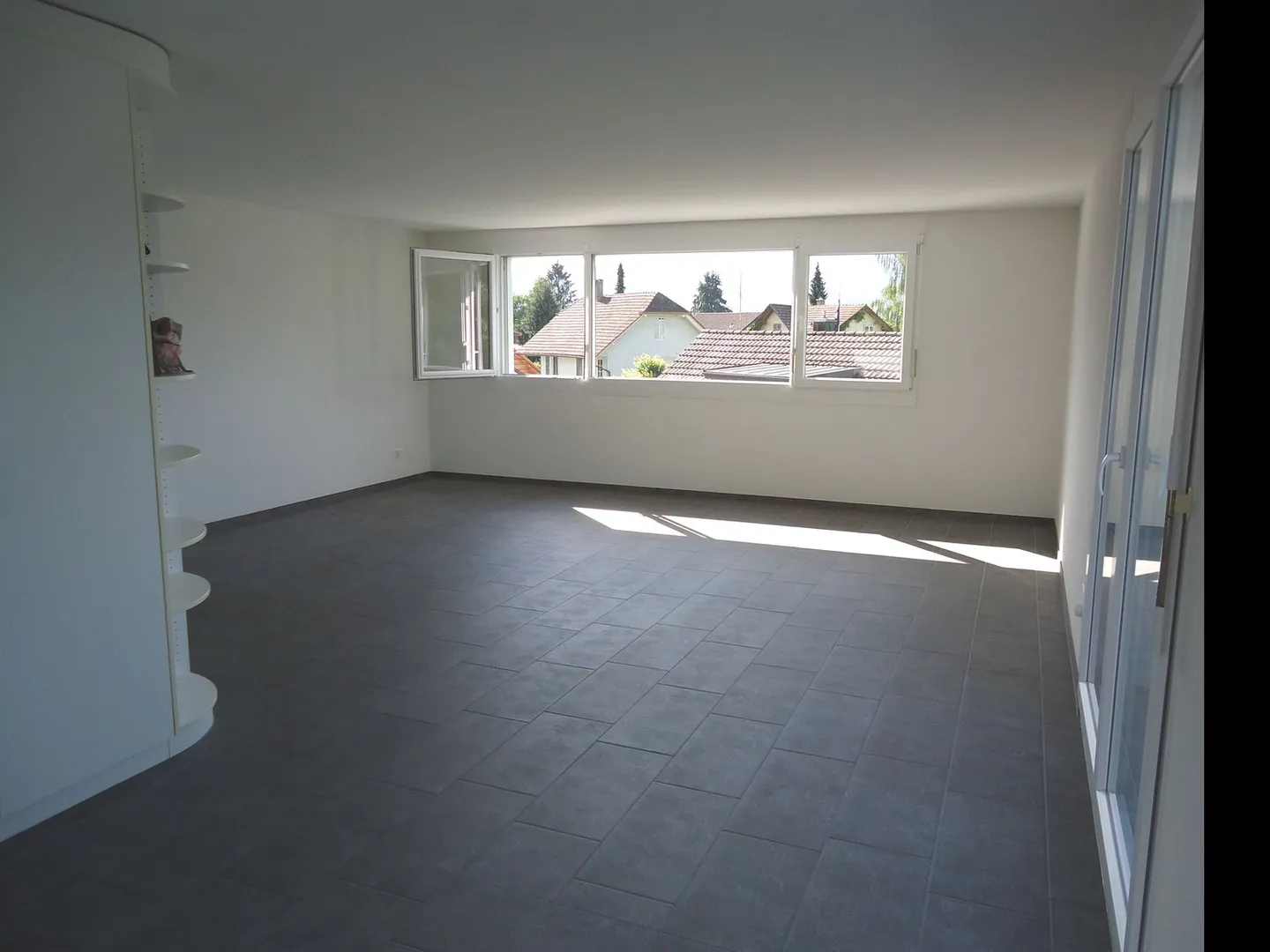 Your new home: Large feel-good penthouse with a view of the greenery - Photo 15 of 21
