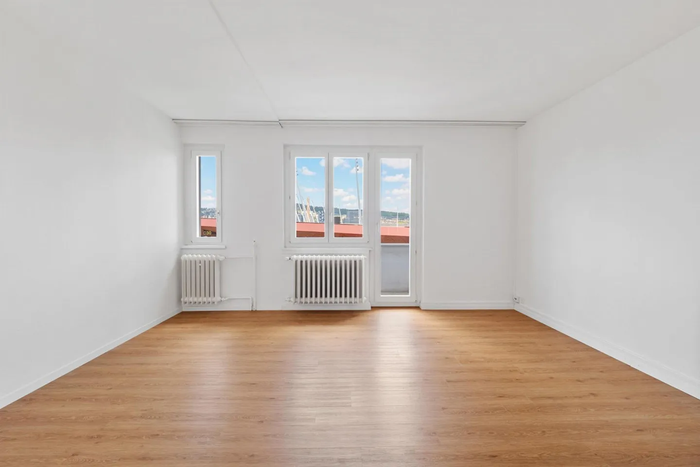 Appartement temporaire de 3 pièces au 3ème étage, à 8048 Zurich à louer jusqu'au 30.09.2026 - Photo 3 sur 7