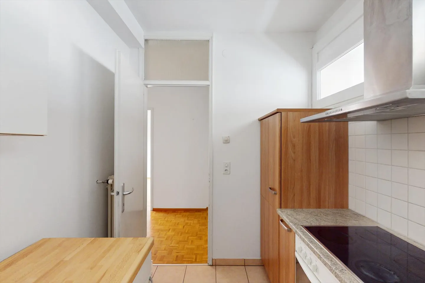 3.5 Room Apartment - Photo 5 of 10