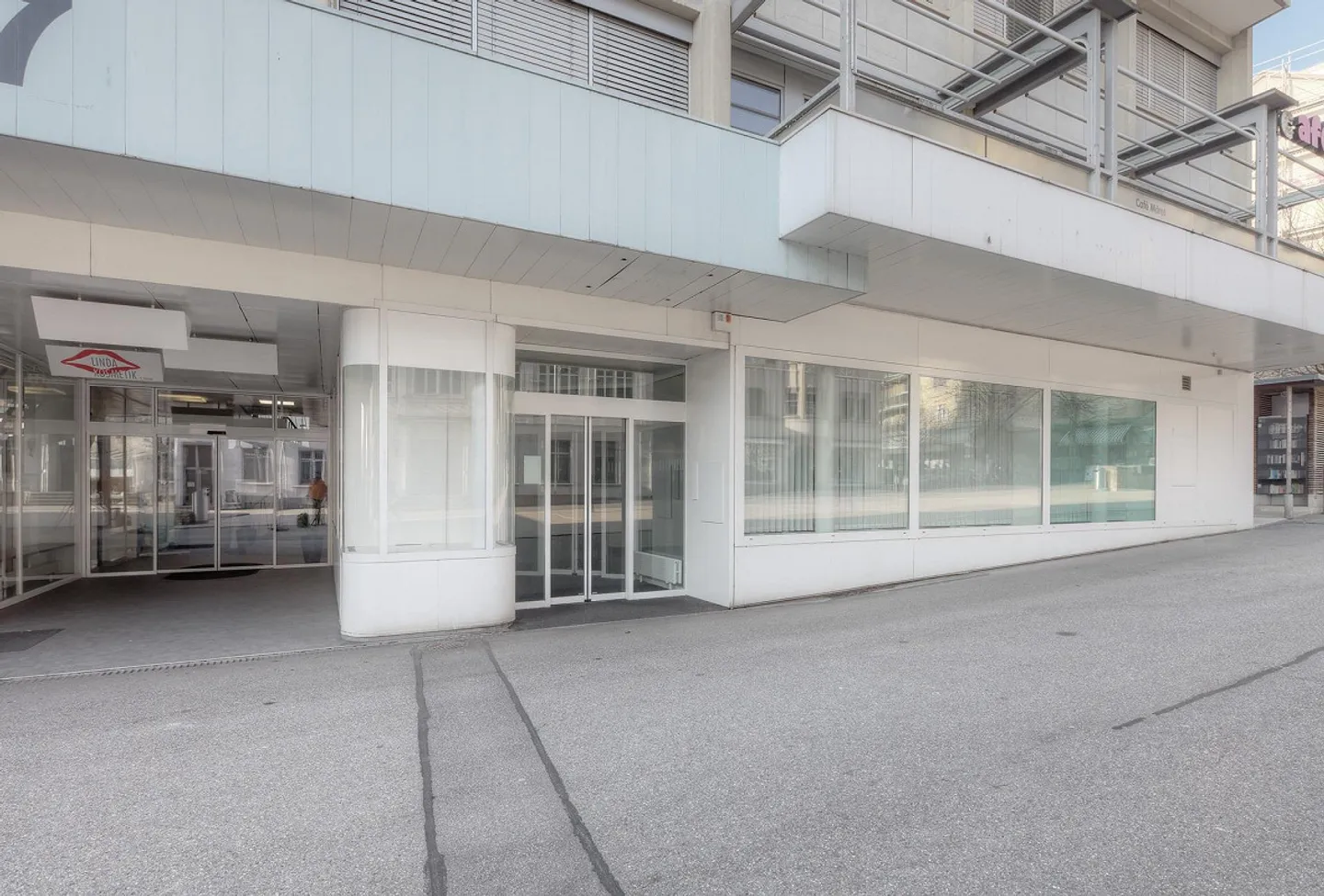 Moderner Gewerberaum im Zentrum - Foto 2 von 7