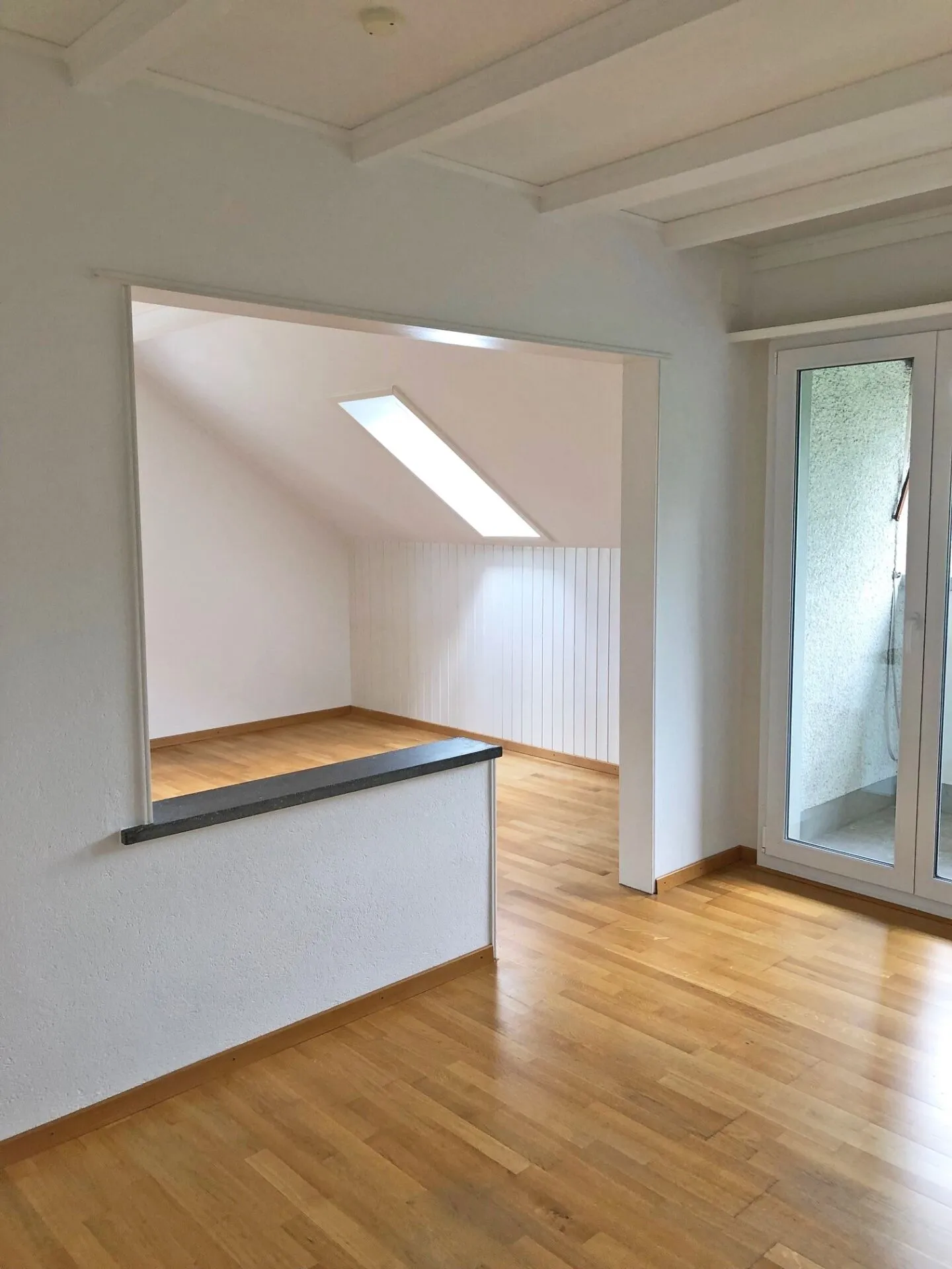 Appartamento 3.5 locali al 2° piano a Gümligen - Foto 3 di 9