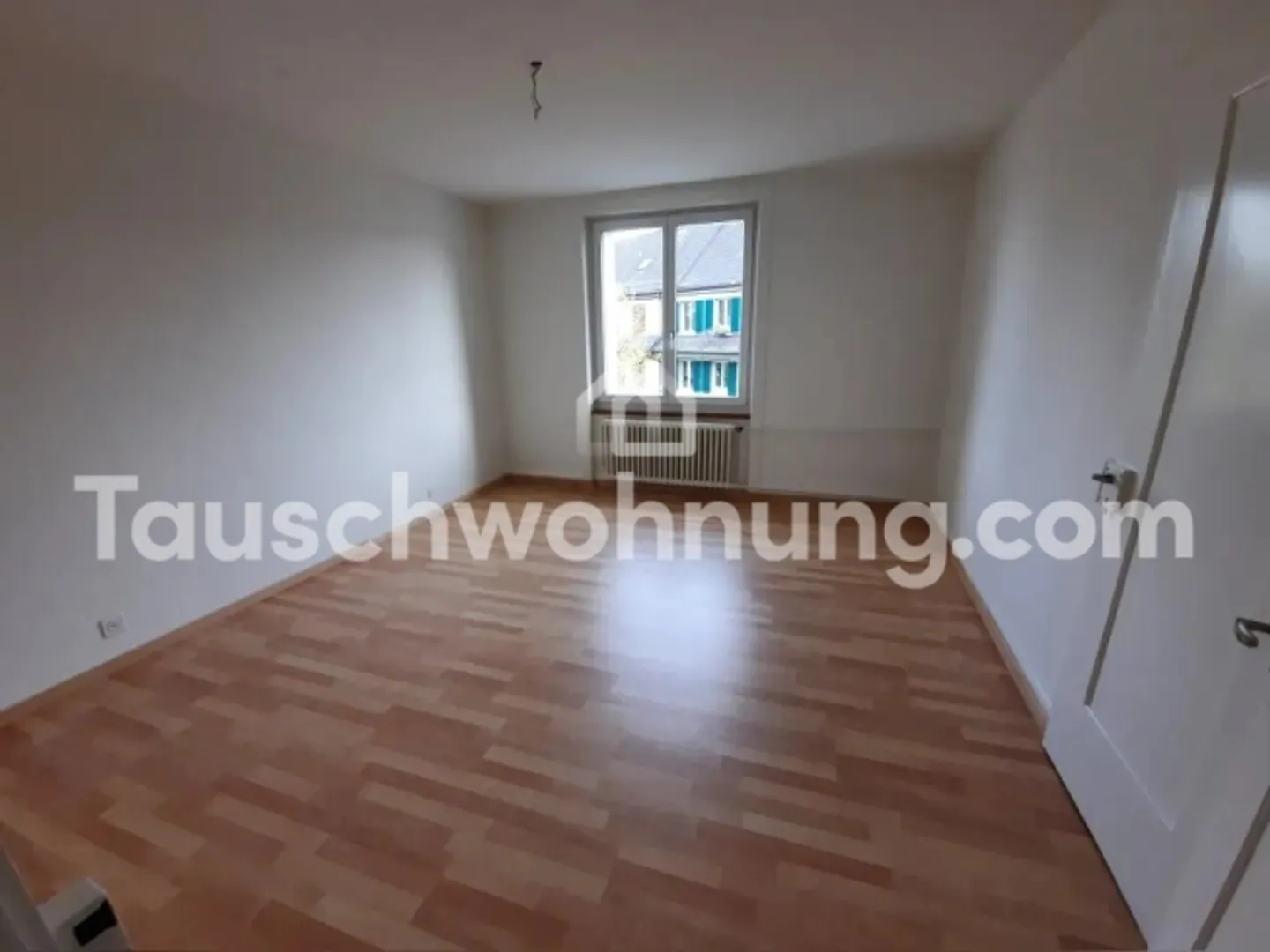 Ruhige 3 Zimmer Wohnung in Zürich Wipkingen - Foto 1 von 6