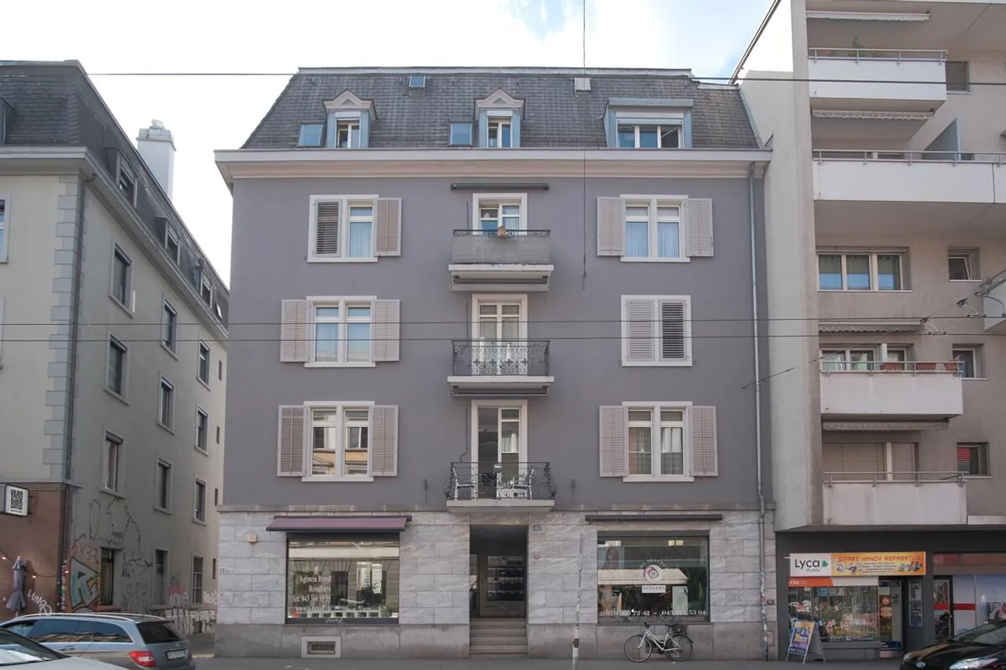 Casa plurifamiliare a Zurigo-Wiedikon - Foto 1 di 6