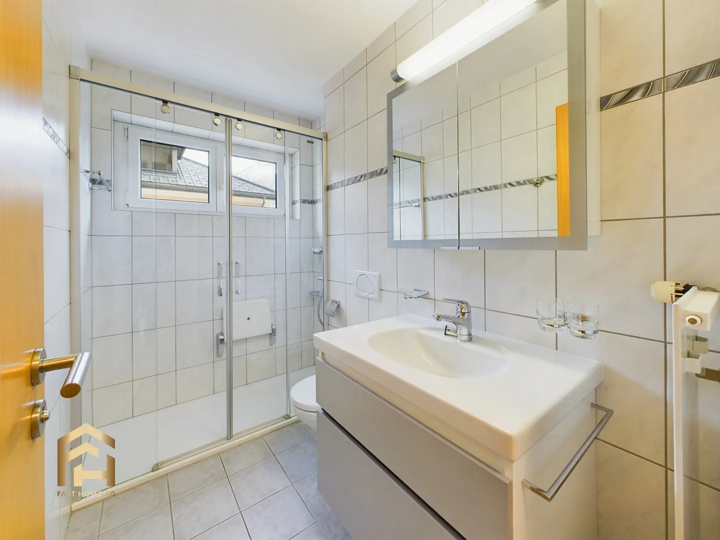 Charming 4.5 Room Apartment in the Heart of Naters - Photo 9 of 12
