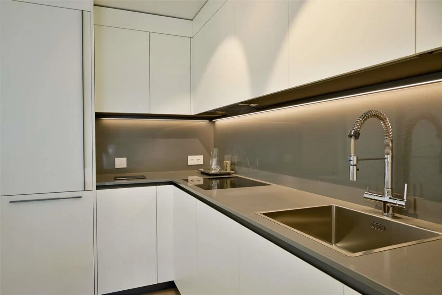 Newly Built Villas with Panoramic Rooftop - Photo 7 of 13
