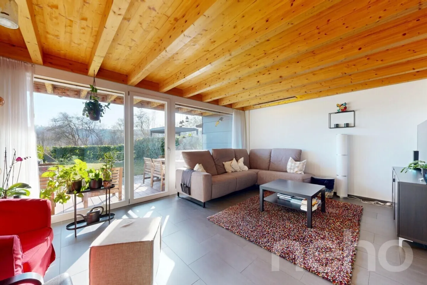 Ampia casa familiare su quattro piani con molto spazio - Foto 3 di 12