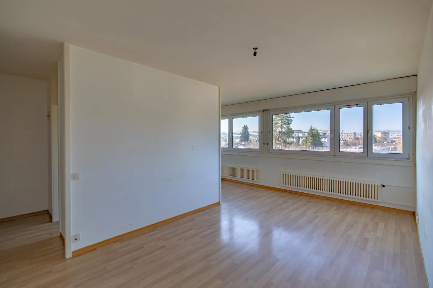 Charmante Wohnung in Lancy - Foto 2 von 7