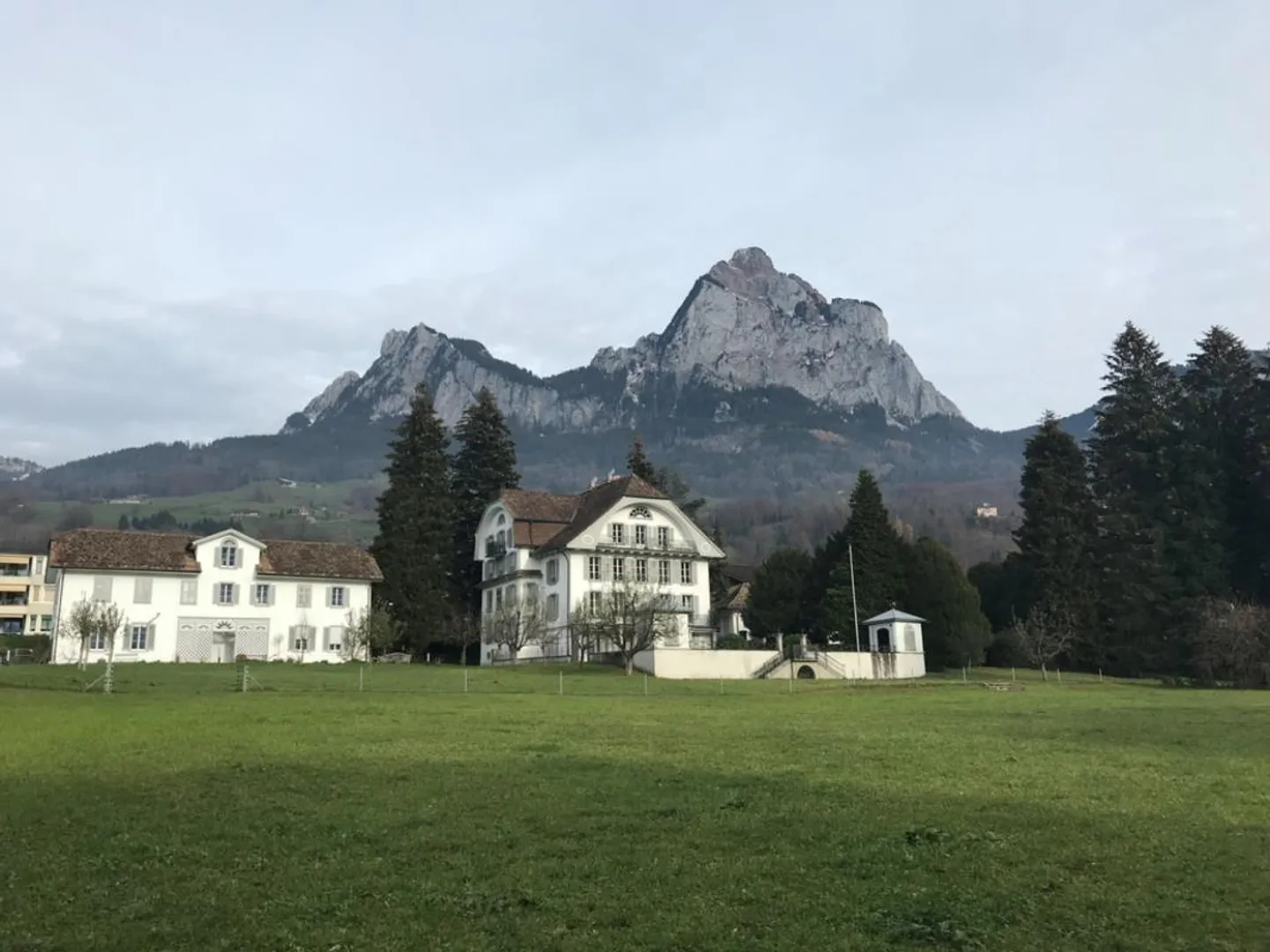 Charmante Maisonette in Schwyz - Foto 1 von 12