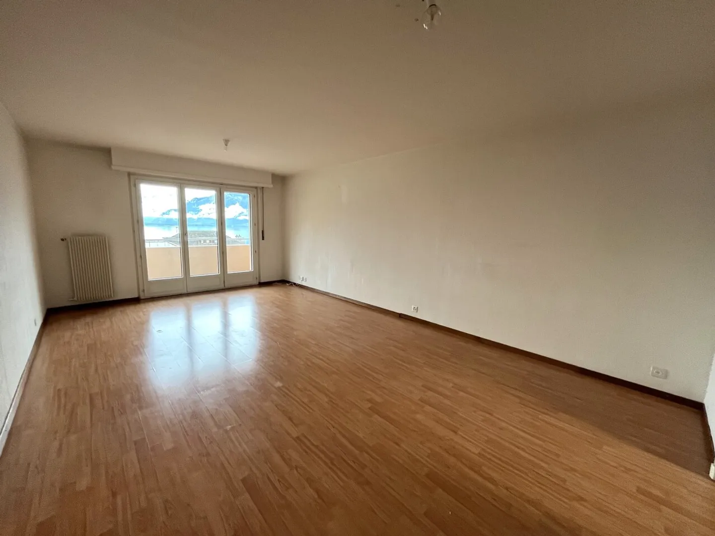 Appartamento 3.5 locali con vista lago a Clarens - Foto 1 di 8