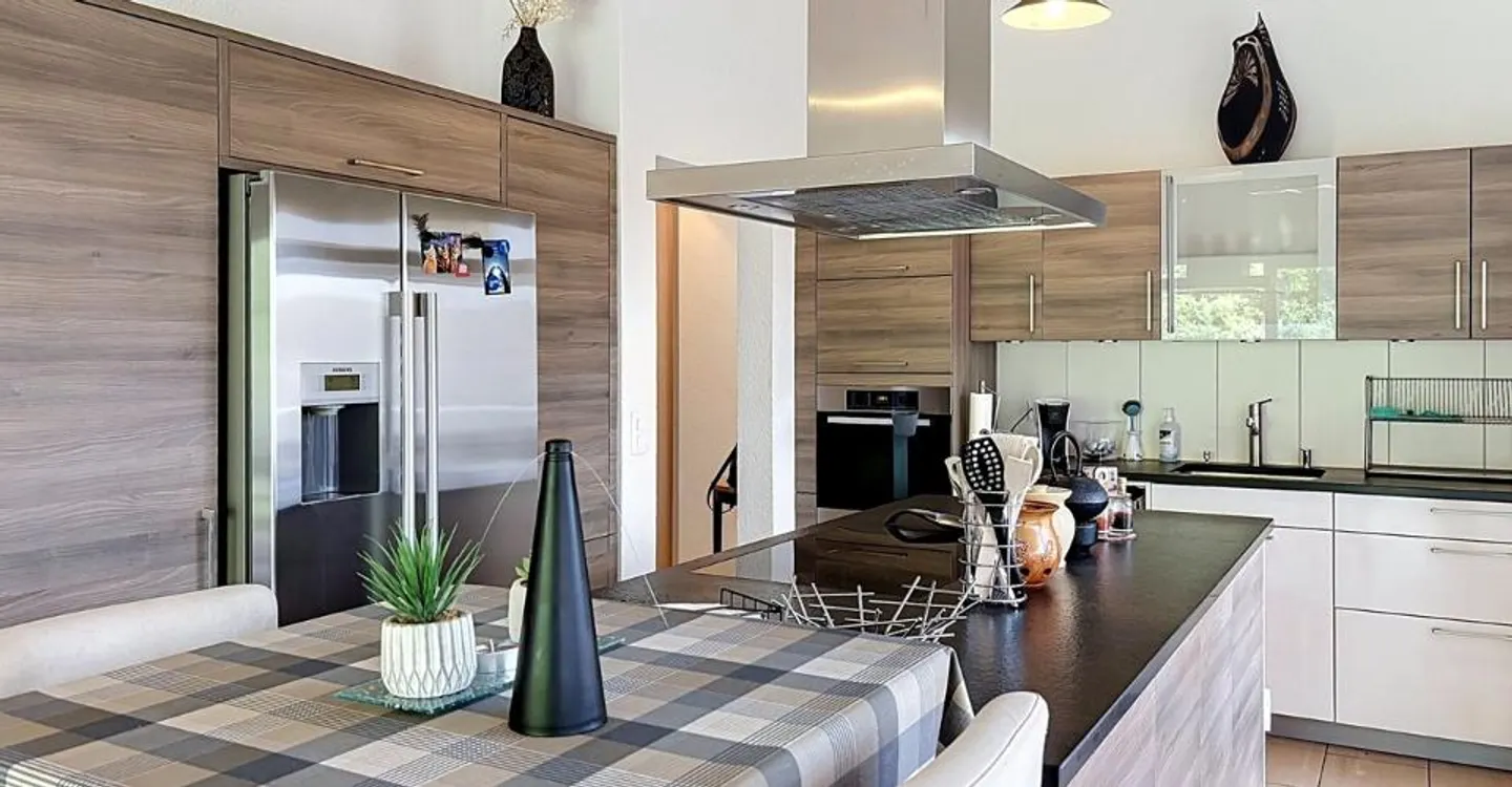 Single-storey house in Cottens - Photo 1 of 9