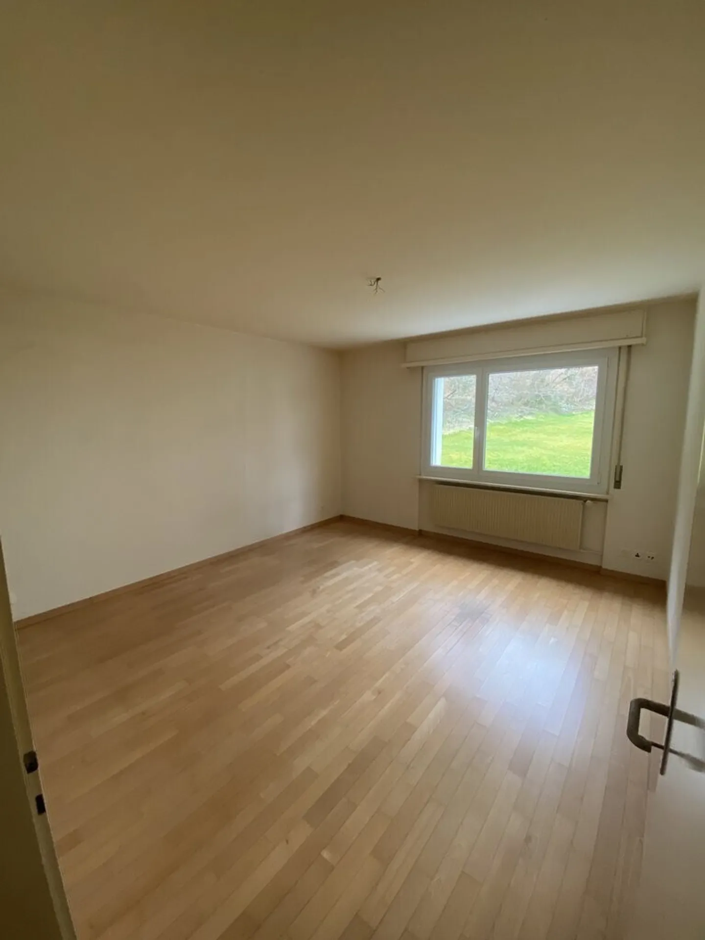 Appartement moderne 2 pièces - Photo 3 sur 7