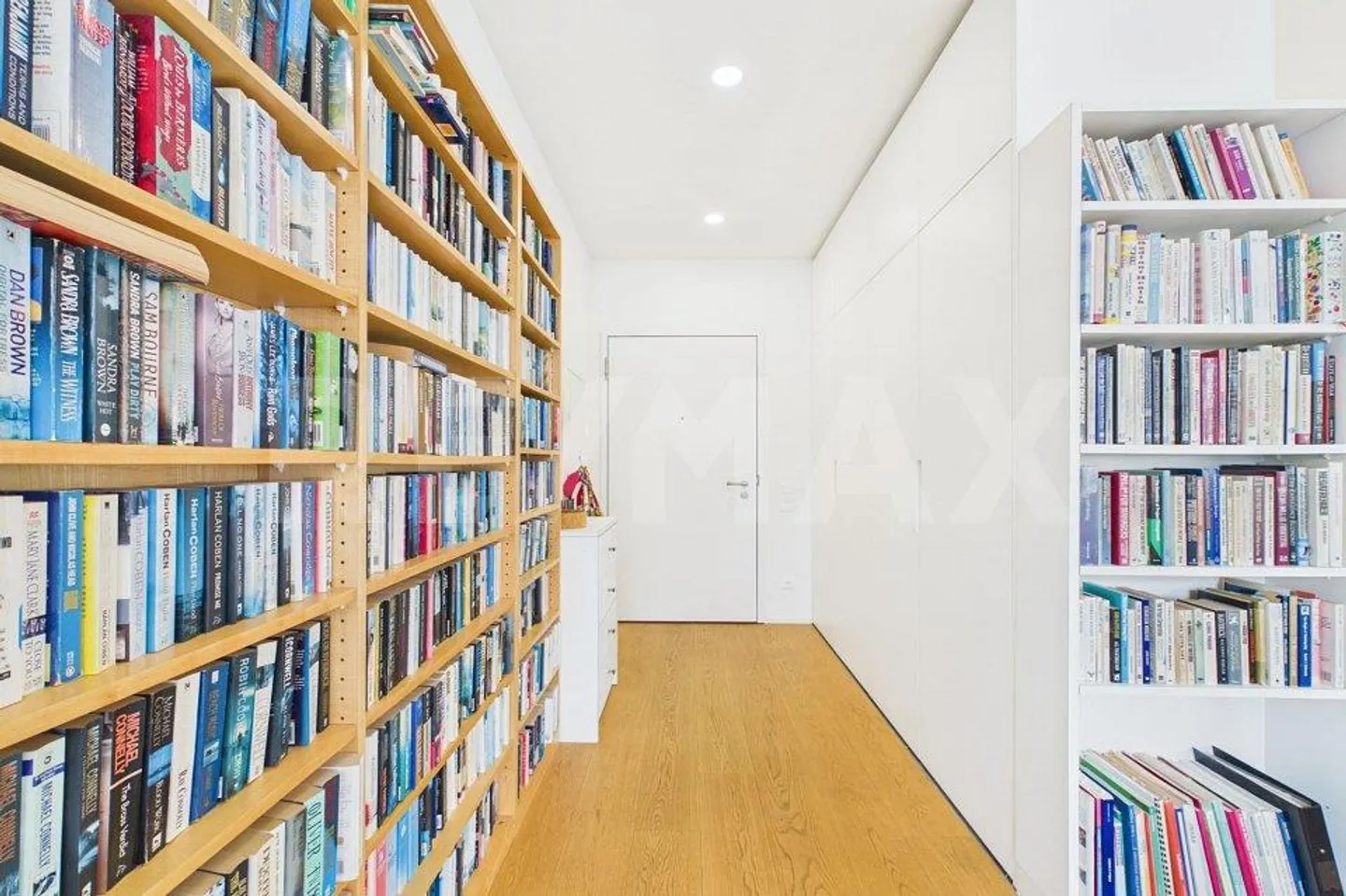 Appartamento contemporaneo con vista lago - Foto 11 di 13