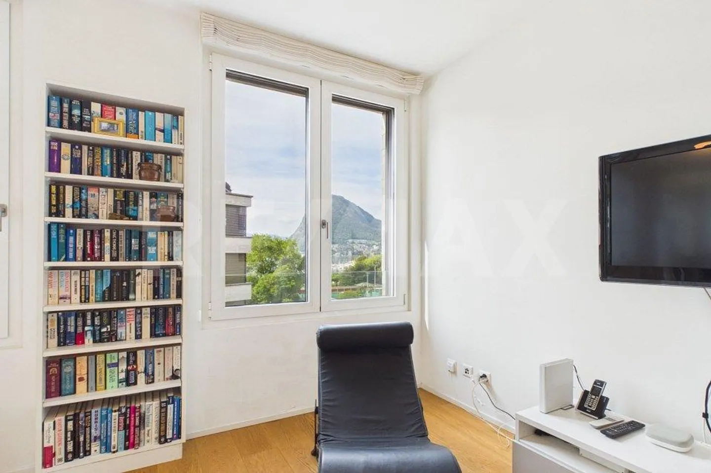 Appartamento contemporaneo con vista lago - Foto 13 di 13