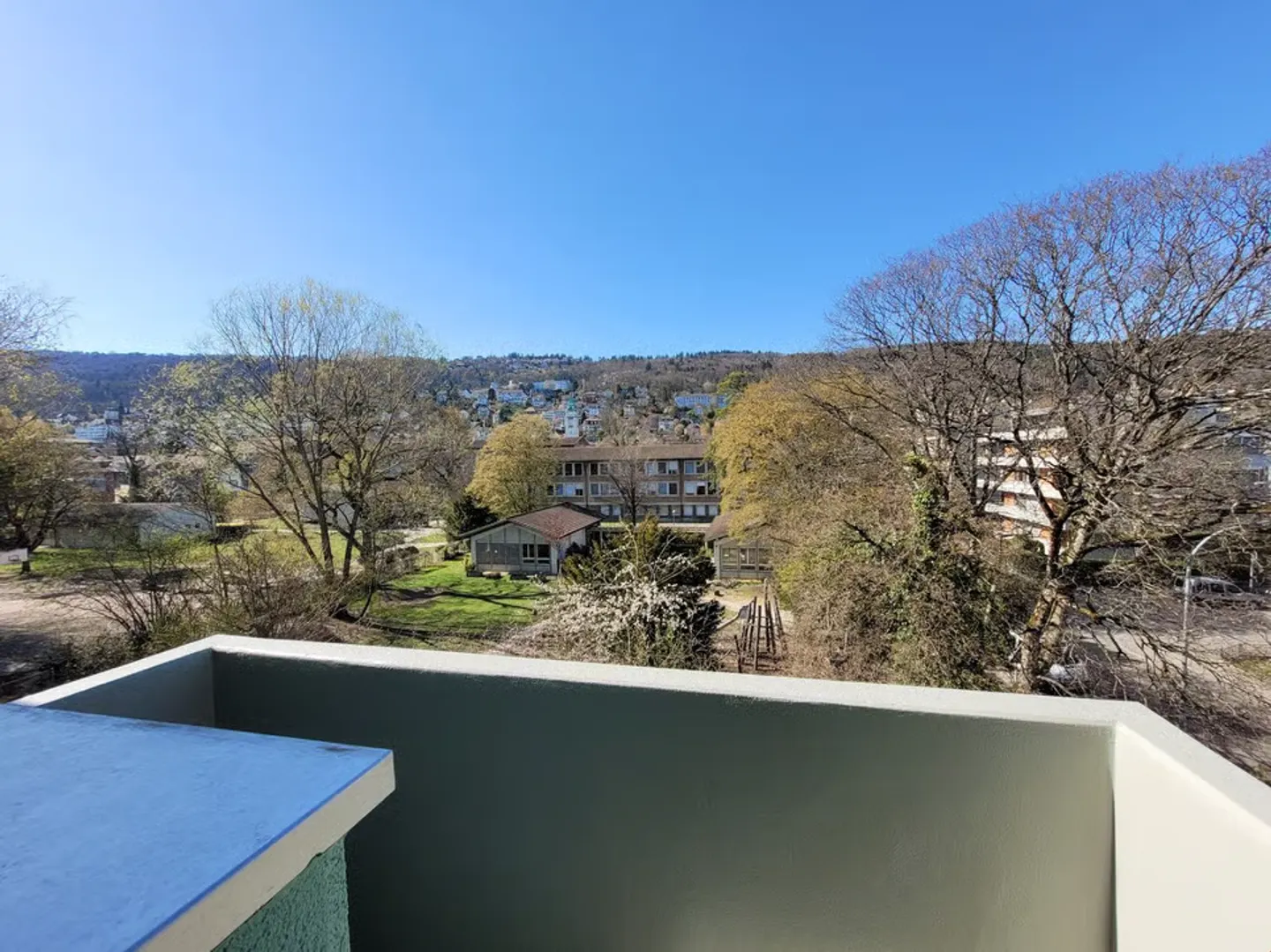 Bright 3-room apartment with two balconies - Photo 6 of 13