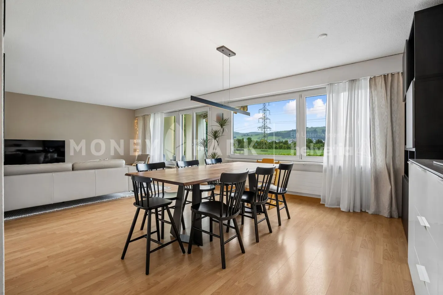 Appartement familial de 5,5 pièces proche de la nature - Photo 4 sur 14