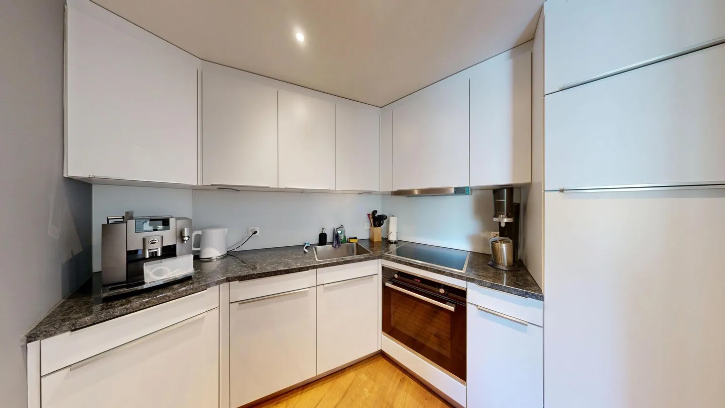 Moderne Wohnung mit grossem Sitzplatz - Foto 7 von 10