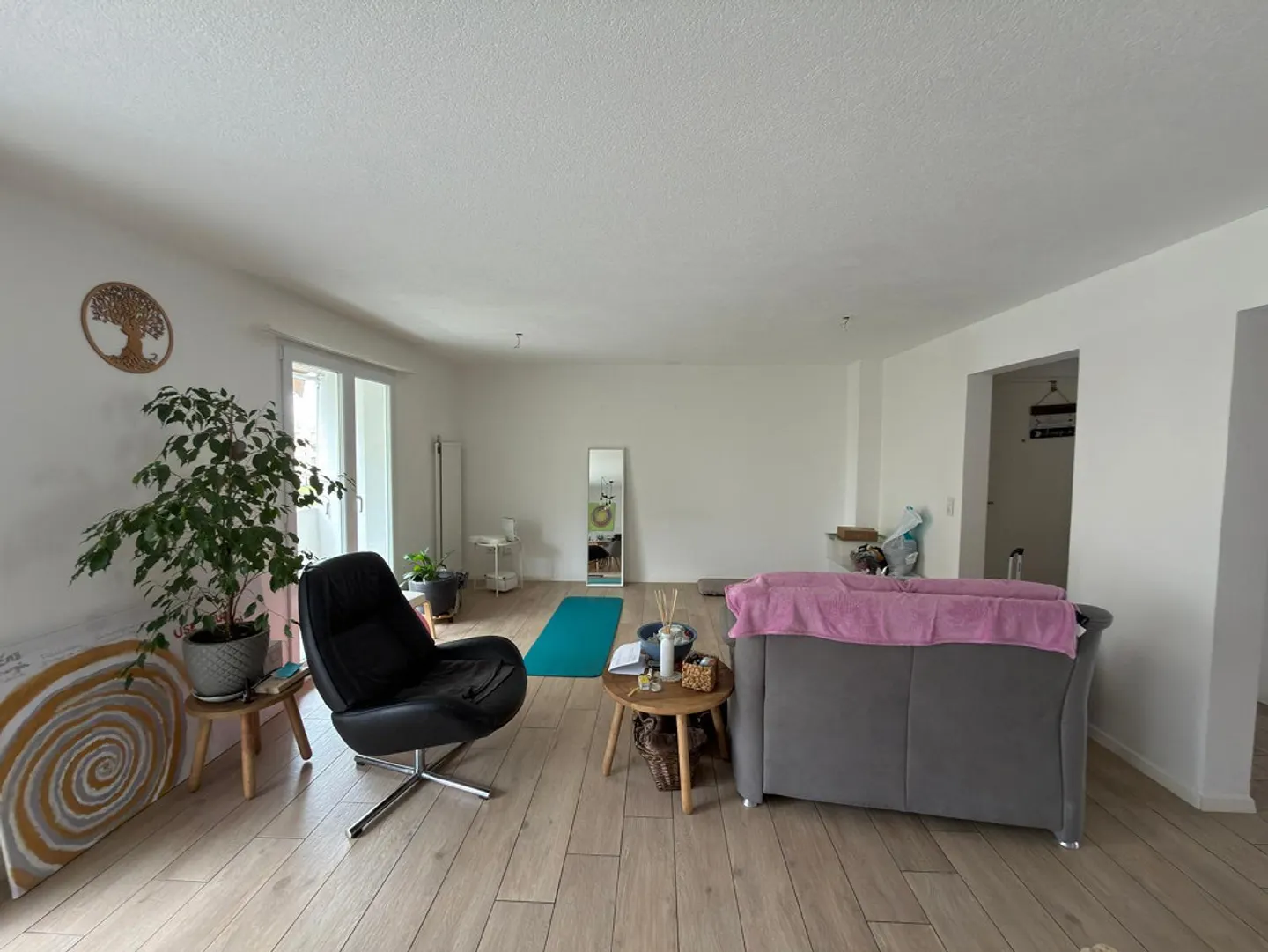 Bright 4.5-room apartment - Photo 9 of 10