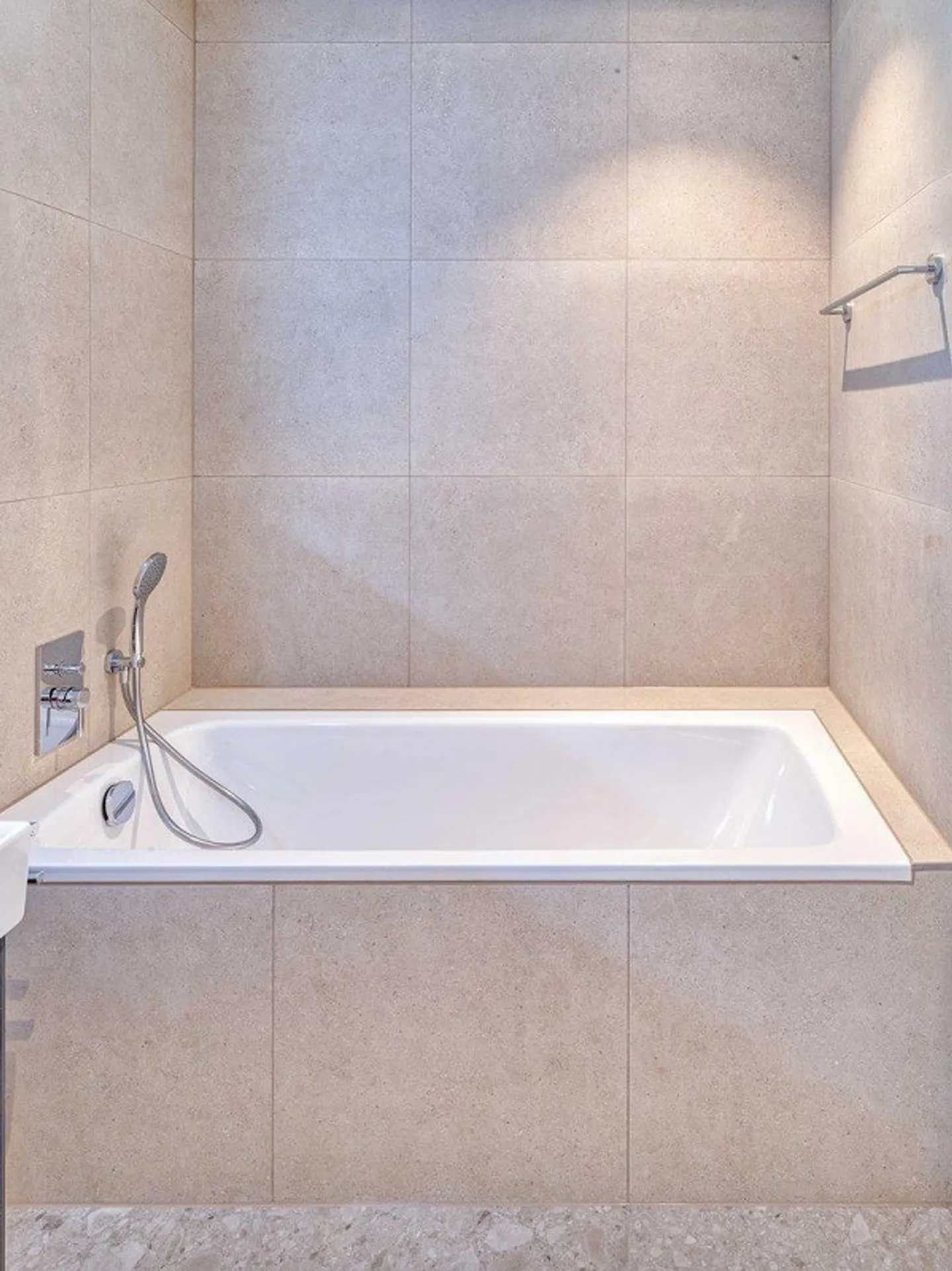 Modern 4.5-room apartment for rent in Liestal - Photo 7 of 19