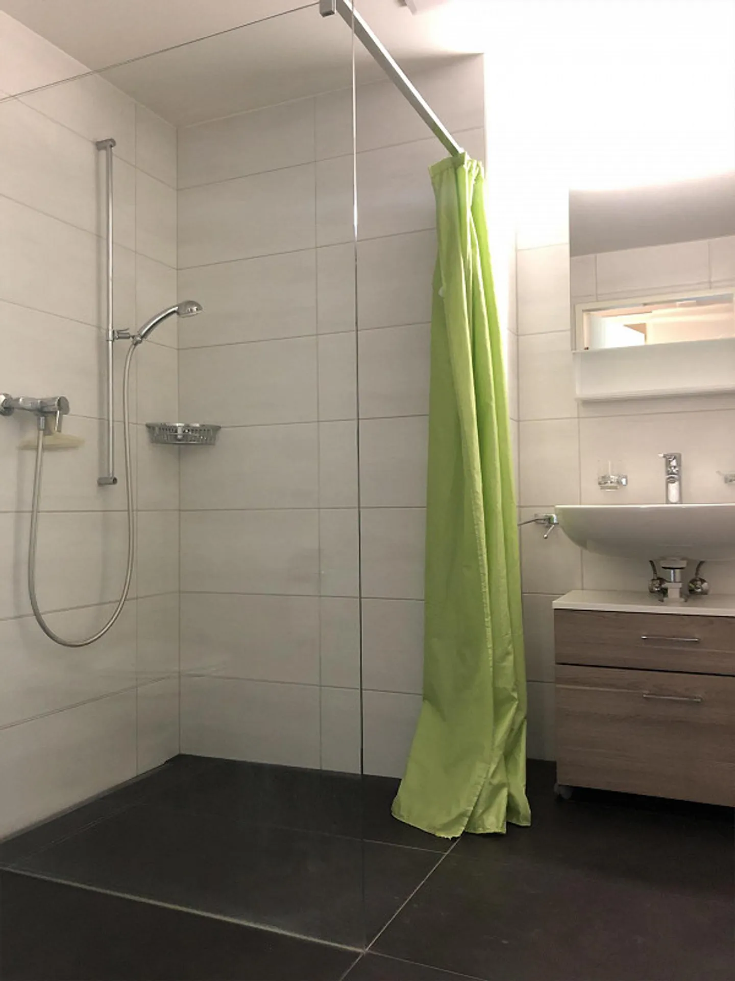 Modern apartment in a top location with a great view - Photo 7 of 11