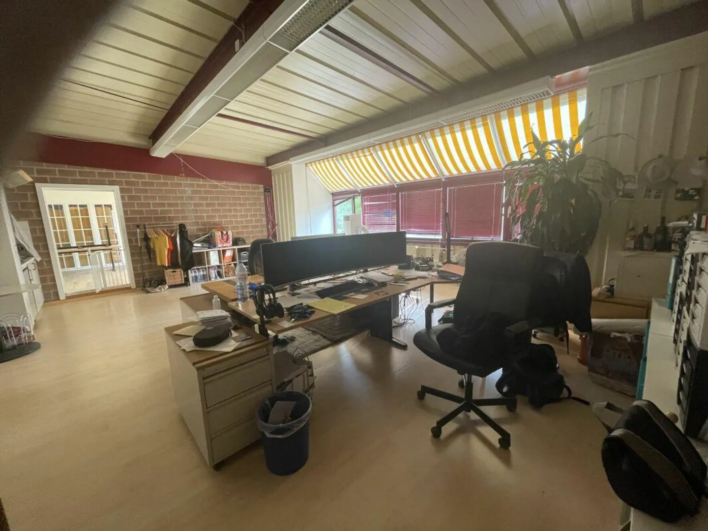 Commercial premises in a central and popular location - under building rights - Photo 3 of 9