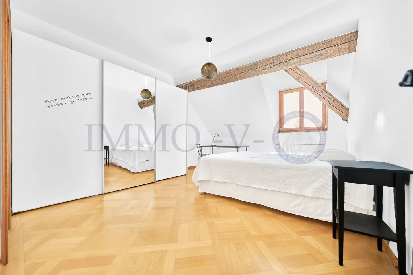 GERÄUMIG MIT CHARME UND IDEALER LAGE - Foto 6 von 7