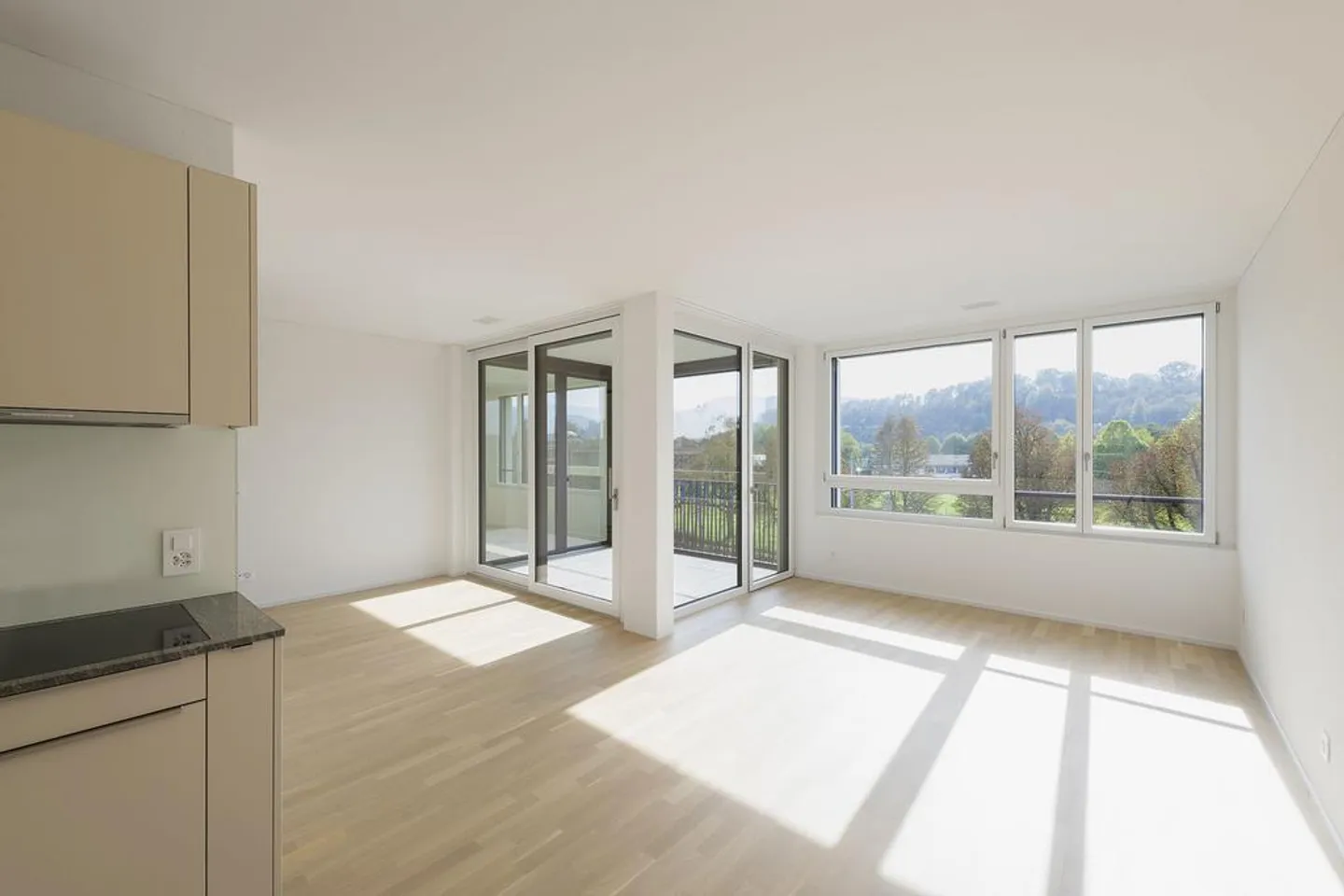 Grosszügige 2.5 Zimmerwohnung in bester Lage - Foto 2 von 2