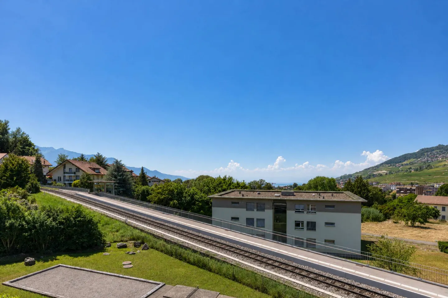 Geräumige Wohnung in ruhiger Lage - Foto 13 von 13