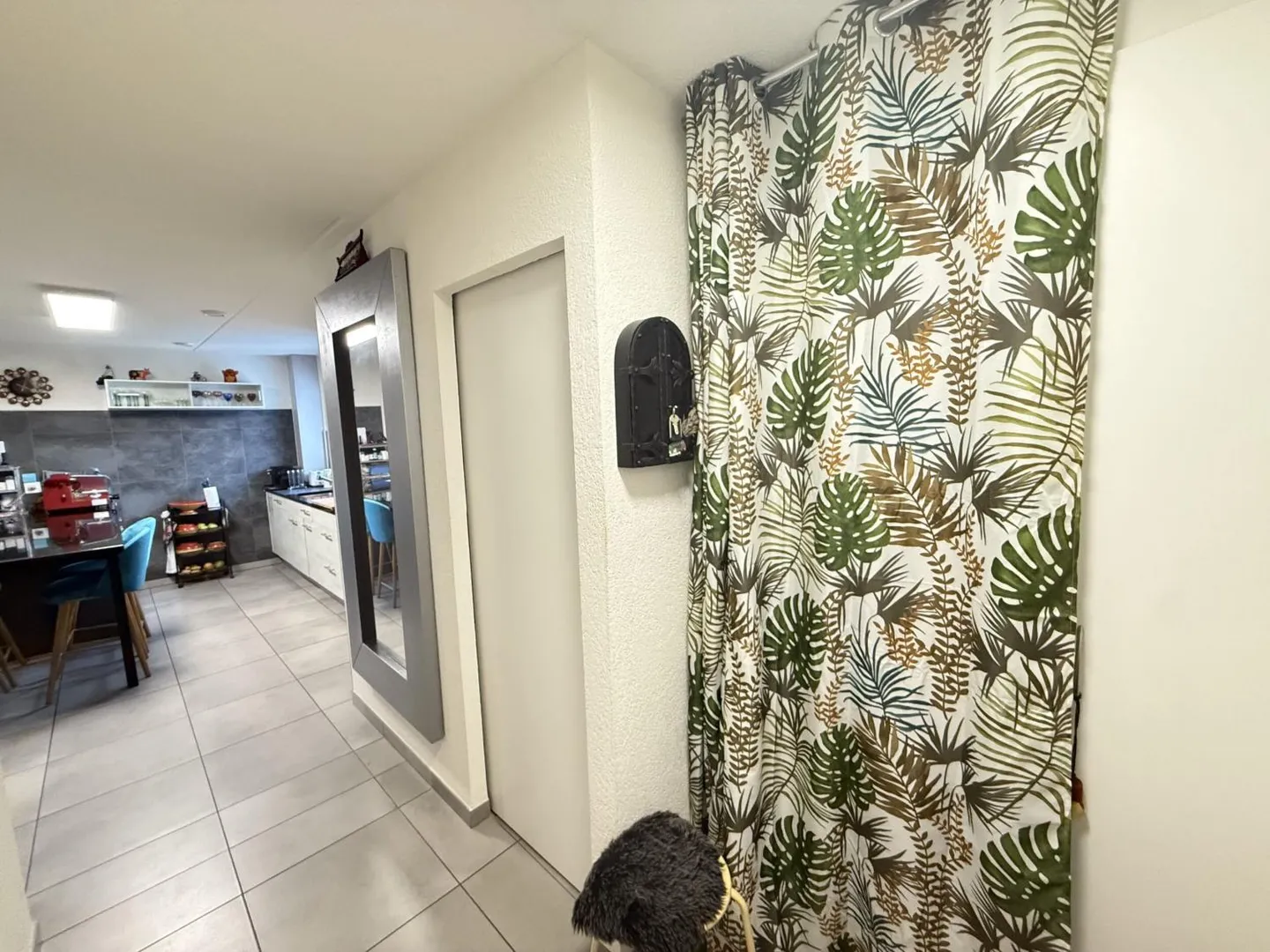 Charmante 4.5 Zimmer Wohnung - Foto 2 von 13